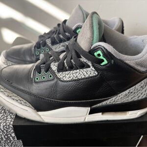 👟 Air Jordan 3 Retro "Pine Green" - Size 10